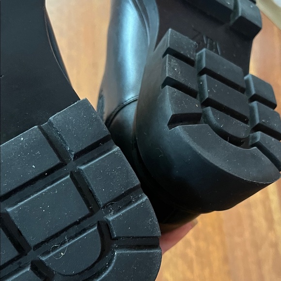 Zara Black Faux Leather Boots with Knit Calf - Picture 14 of 16